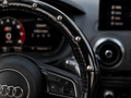 Cubrevolante Negro con Tachas