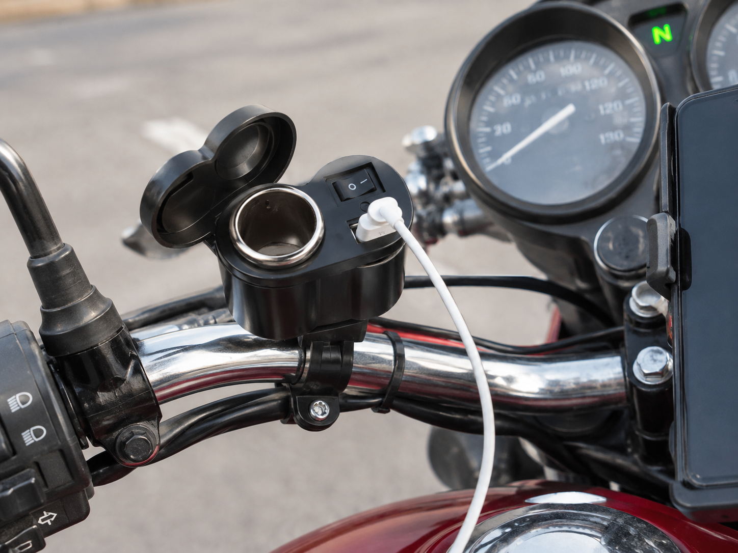 Adaptador para Moto Toma 12 V + USB